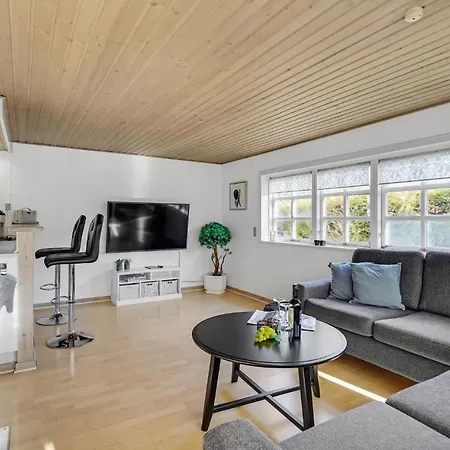 3 Bedroom Beautiful In * オテルプ